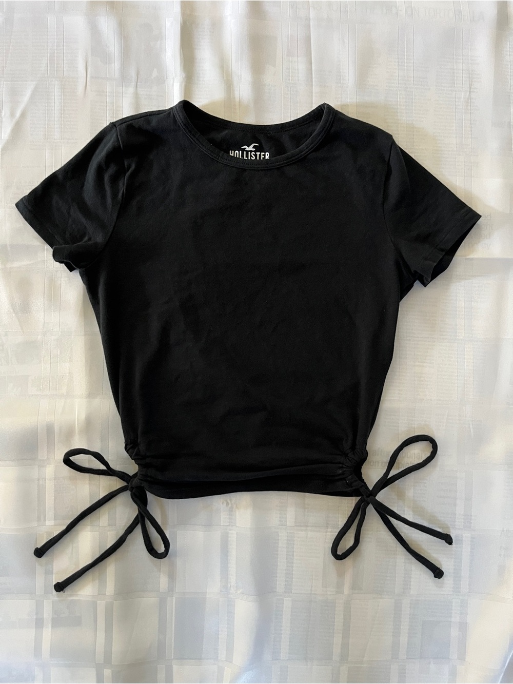 Hollister Black Short-Sleeve Side-Tie Baby Tee